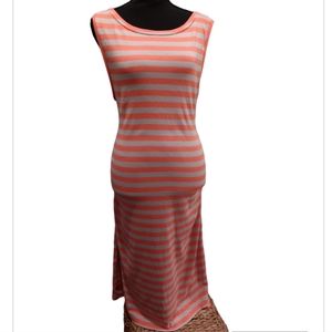 Liz Lange Maternity Sleeveless Orange And Tan Striped Rouched Sides Midi Dress